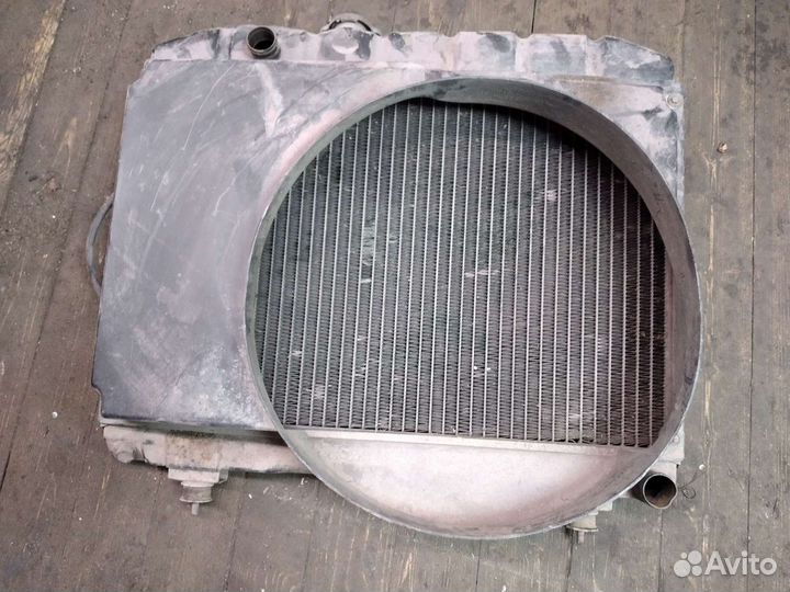 Радиатор охлаждения тойота ланд крузер