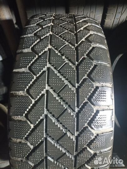 Toyo Observe Garit 2 225/60 R16