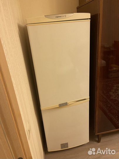 Холодильник LG