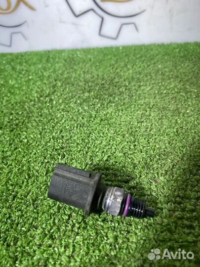 Датчик давления кондиционера Audi Q7 4L BAR 2007