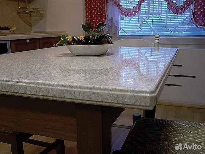 Столешница кухонная, в ванну, под заказ