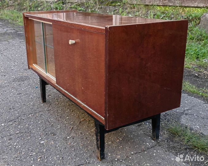 Винтажная тумба хайборд