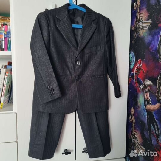 Костюм на мальчика 5,5-6 лет