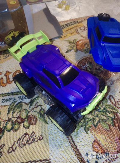 Машинка со сменными кузовами