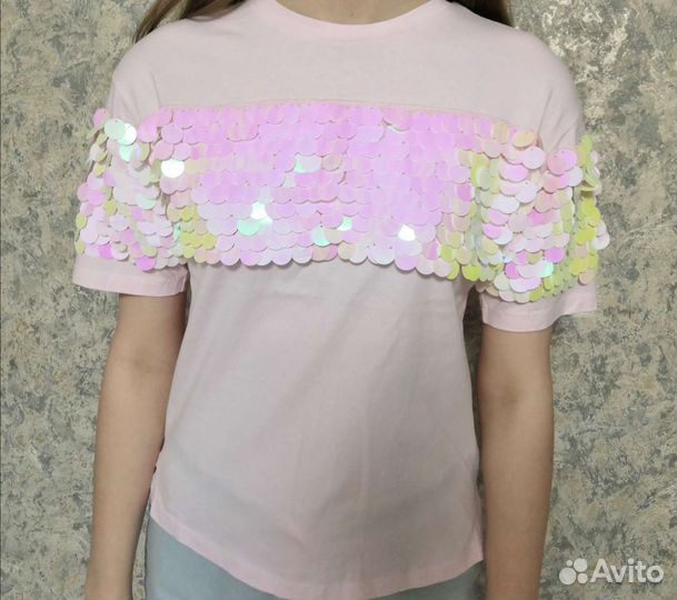 Футболка с пайетками