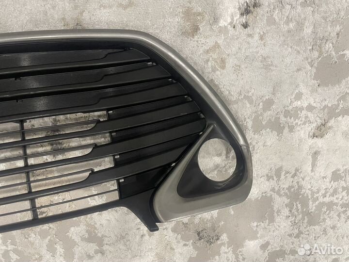 Нижняя решетка переднего бампера camry 55