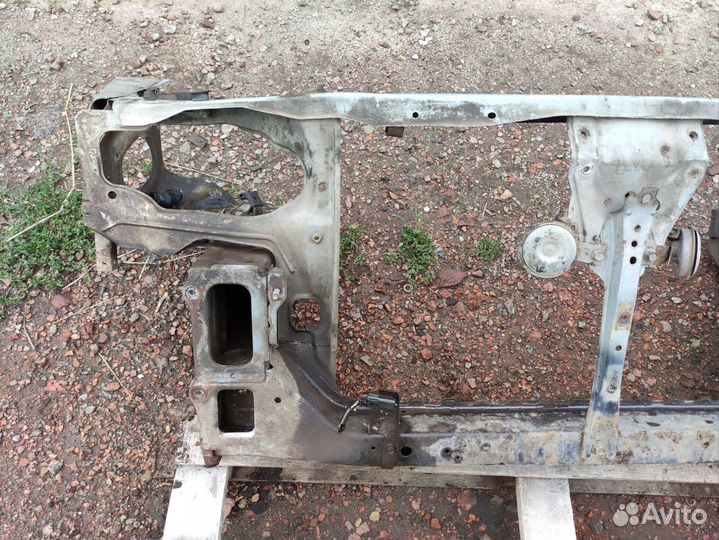 Рамка радиатора nissan maxima a33