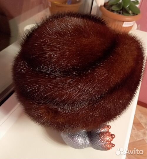 Шапка норковая женская
