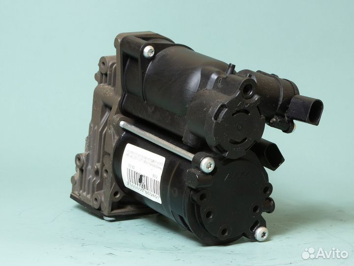 Компрессор пневмоподвески X5 X6 E70 E71 бмв