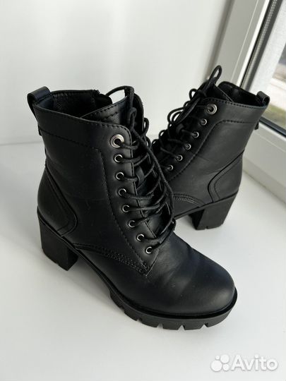 Ботинки женские