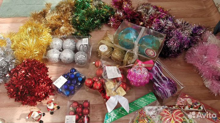 Новогодние игрушки