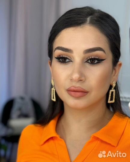 Модель на макияж бесплатно