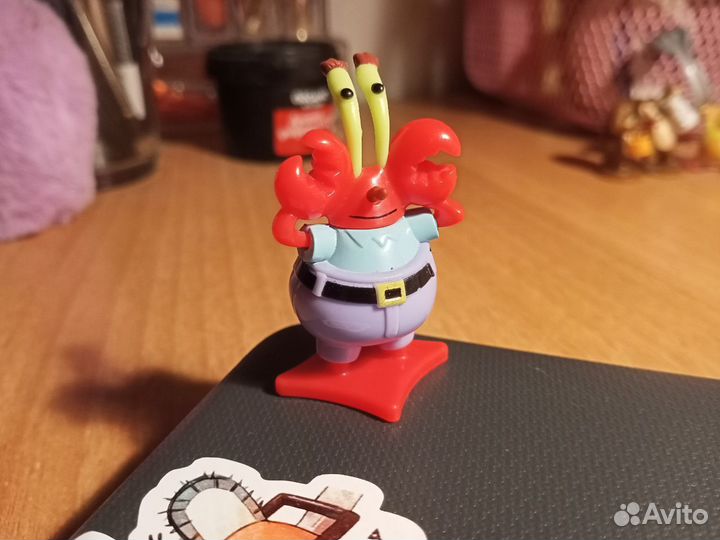 Игрушки из киндеров по различным мультикам 2013-14