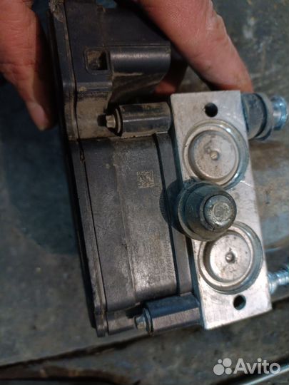 Блок abs Renault Logan 476609836R