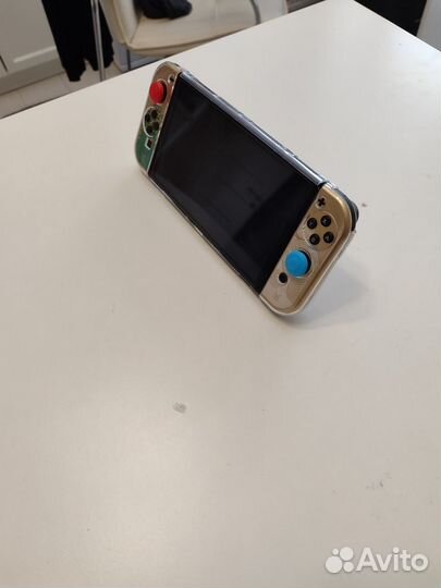 Игровая приставка Nintendo switch oled