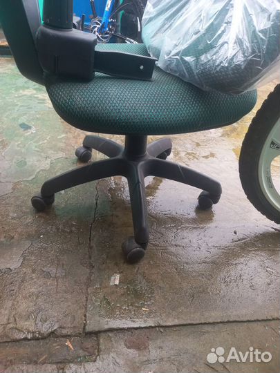 Компьютерное кресло бу
