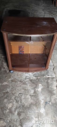 Тумба под телевизор