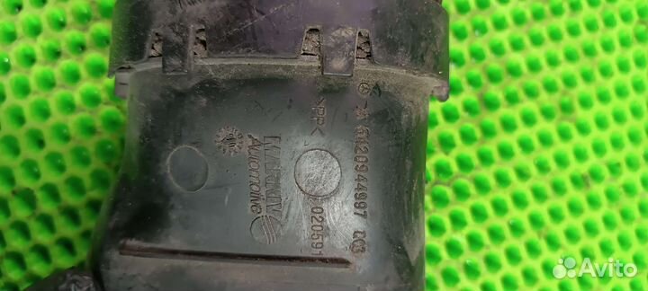 Патрубок воздушного фильтра Mercedes-Benz E-class