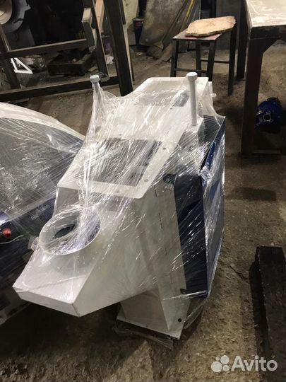 Зерновая нория. Ковшовый элеватор