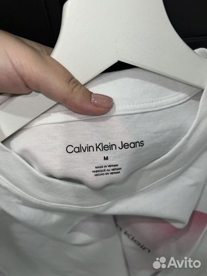 Футболка женская Calvin Klein Jeans оригинал М