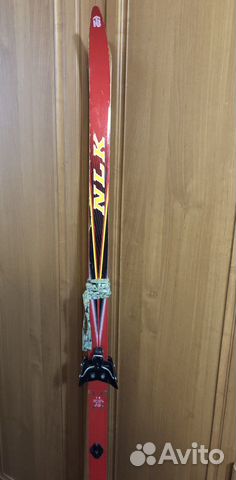 Деревянные лыжи