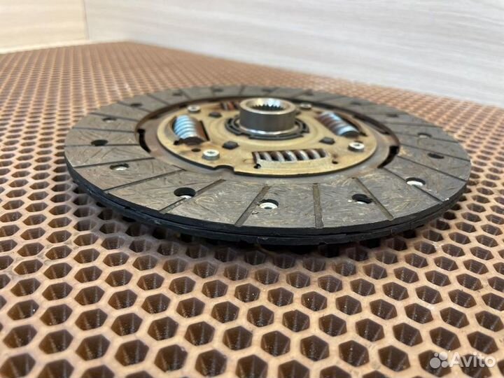 Диск сцепления LADA X-Ray