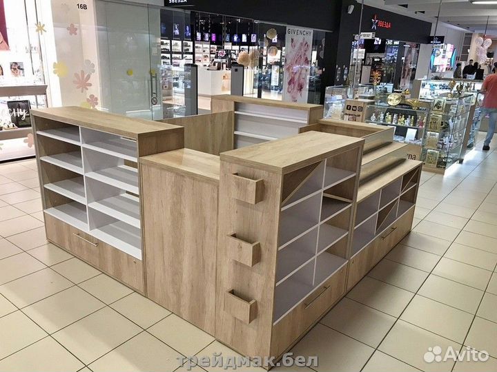 Изготовление торговых витрин