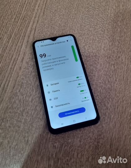Samsung Galaxy A10, 2/32 ГБ
