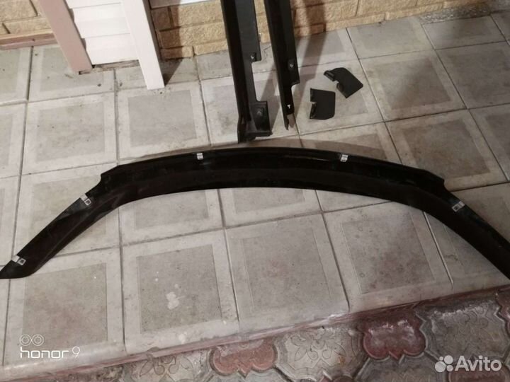 Пороги оригинальные на Hyundai Santa Fe