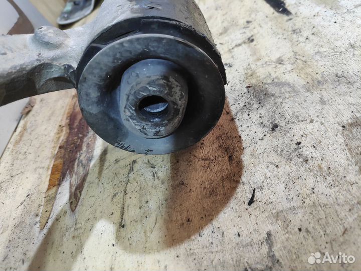 Рычаг подвески Mercedes-Benz E-Class W211