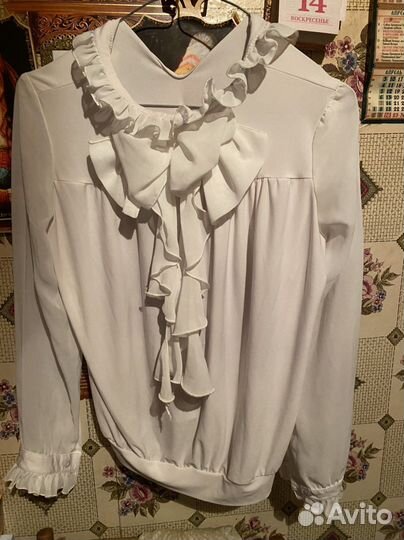 Блузка белая для девочки 10-11-12 лет концерт