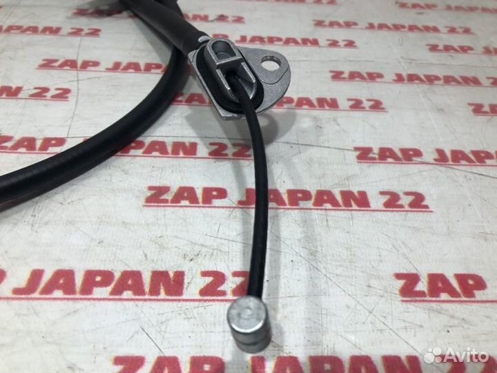 Трос ручника левый Toyota Rav4 ACA31