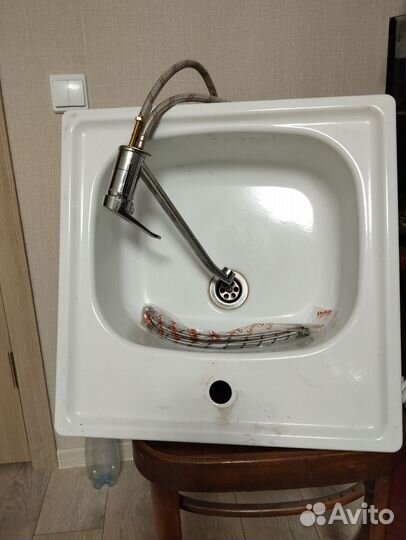 Эмалированная раковина