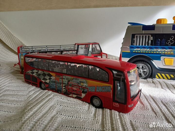 Машины и автобусы