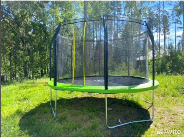 Батут с защитной сеткой для детей