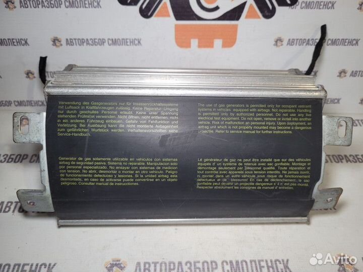 Подушка безопасности пассажирская (в торпедо) Merc