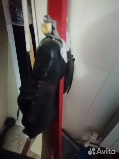 Беговые лыжи с ботинками, без палок