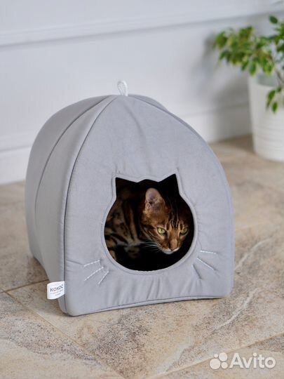 Лежанка - домик для собак и кошек