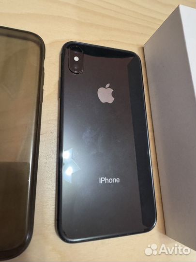 iPhone X, 256 ГБ