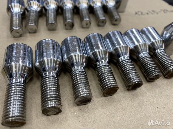 Колесные болты 12х1.5