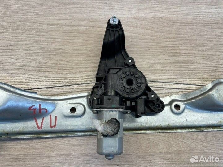 Стеклоподъемник передний левый LADA X-Ray