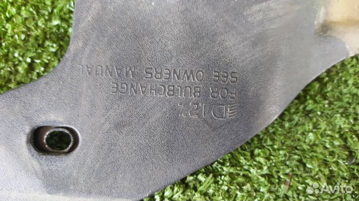 Накладка на телевизор Volvo V50 B5254T3 2005