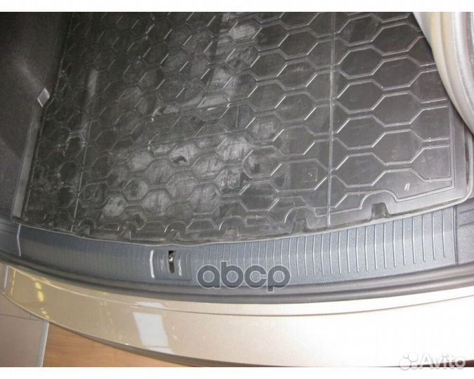 Коврик багажника volkswagen tiguan 17- ровный пол