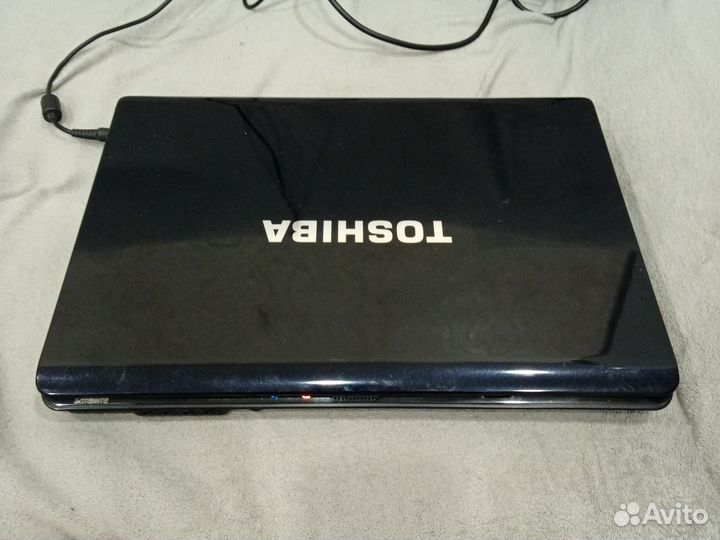 Ноутбук toshiba