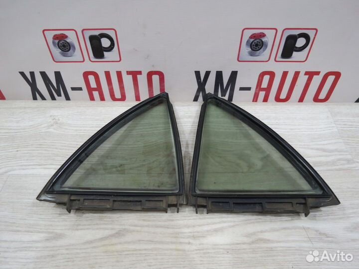 Форточка двери задняя Toyota Corolla 150