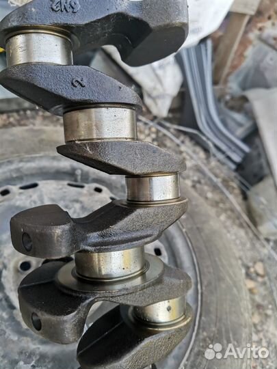 Коленвал Nissan X-Trail I (2000—2007)