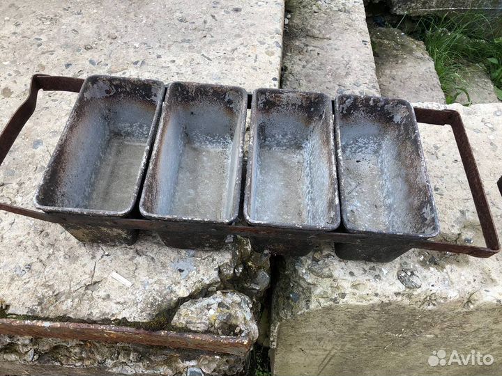 Формы для выпечки хлеба б/у