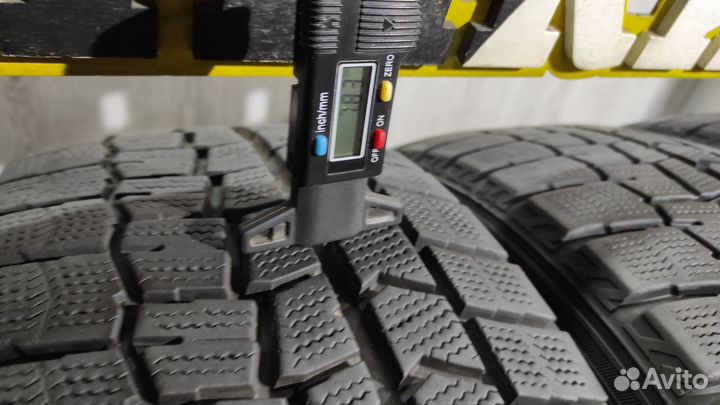 Dunlop Winter Maxx WM02 205/50 R17