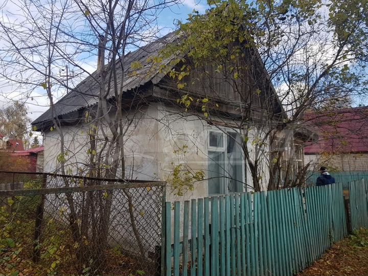 Дача 20 м² на участке 4 сот.