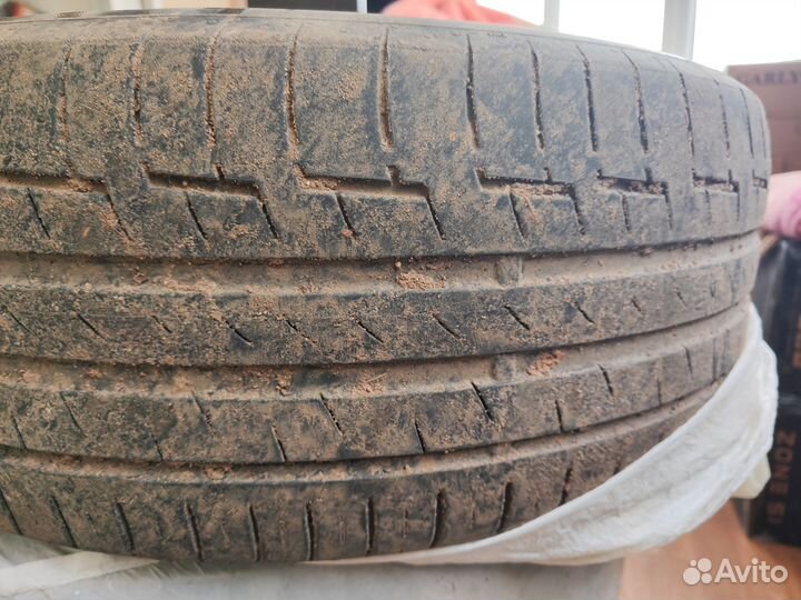 Continental PremiumContact 6 215/55 R17 V